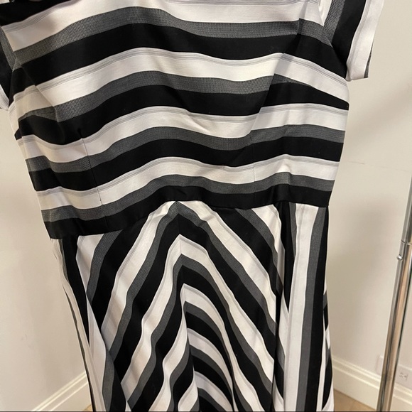 lela rose off the shoulder black and white stripe midi dress - Picture 8 of 13
